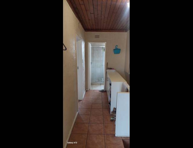 2 BEDROOM DUPLEX FOR SALE IN WINDSOR EAST